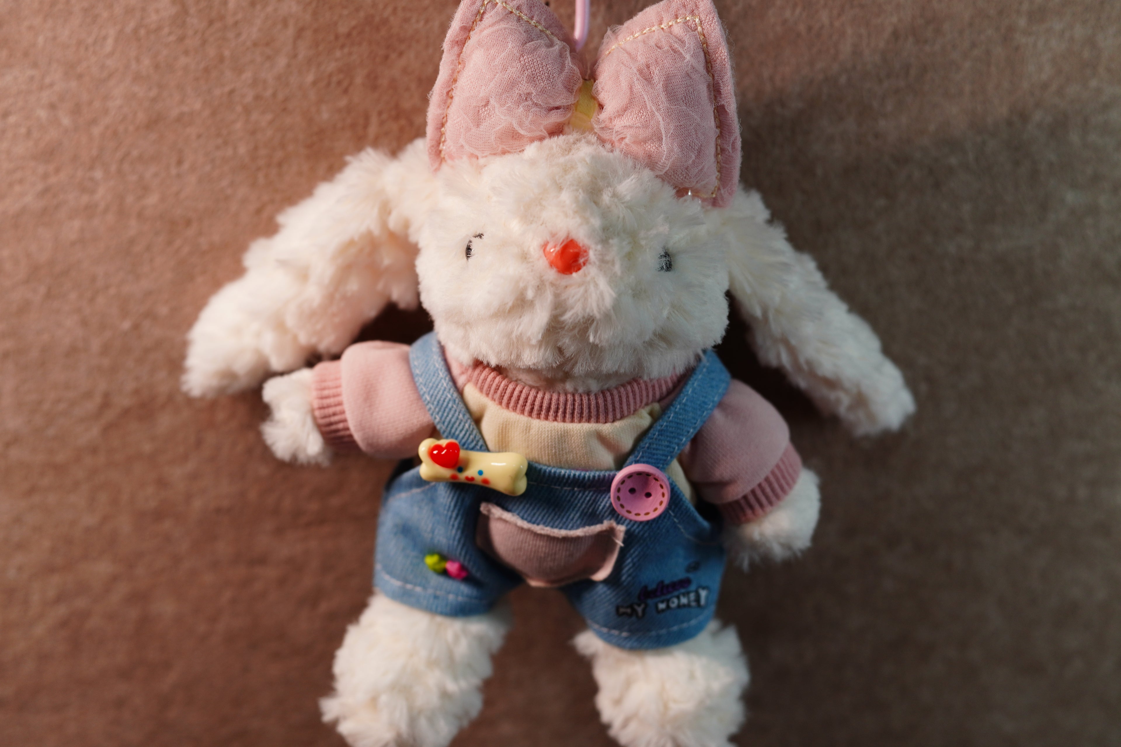 Recordable Lop-eared rabbit in pink overalls